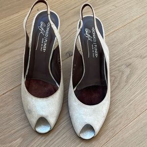 Donald J Pliner 3” slingback sandal